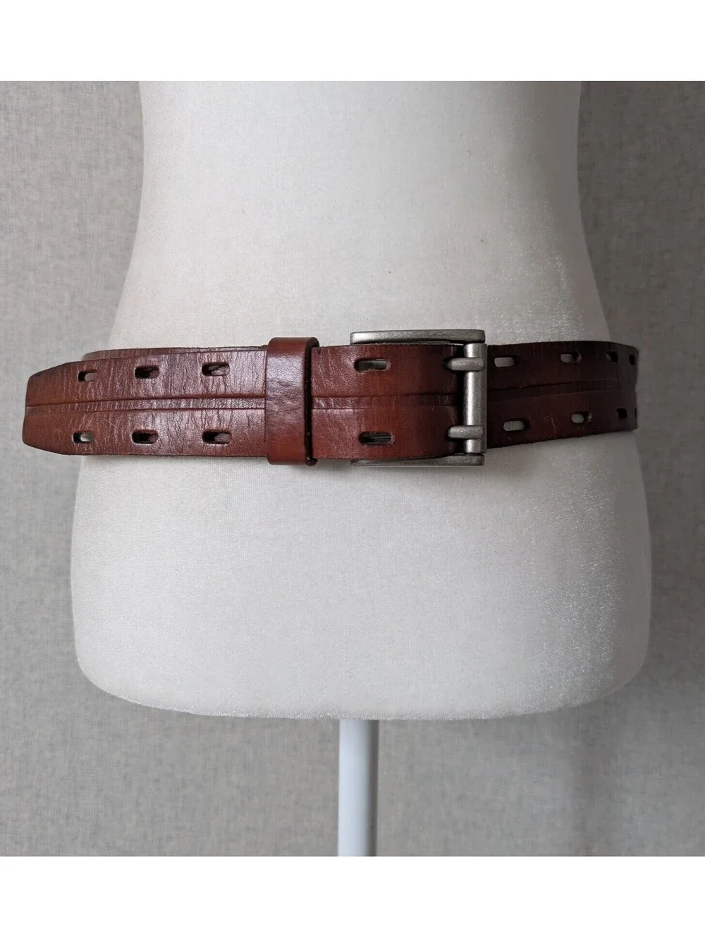 Fossil leather double prong belt - Size 34